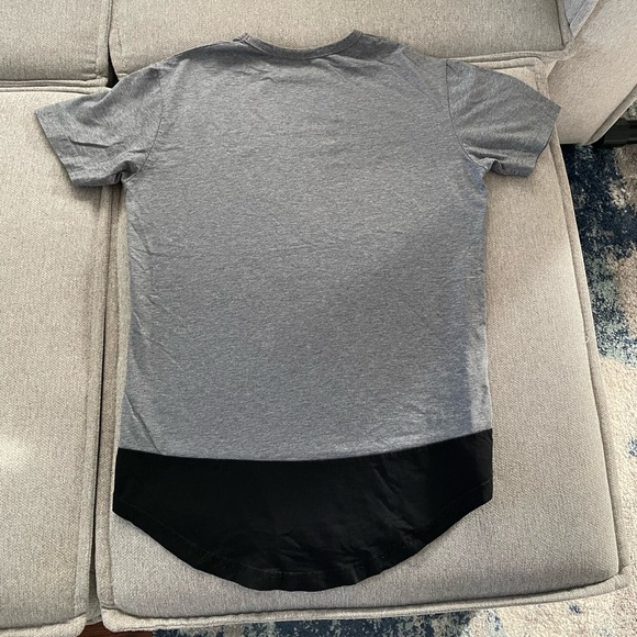 DOYOUEVEN Leave Your Mark Drop Tee in Black/Grey Size Small - Picture 2 of 5